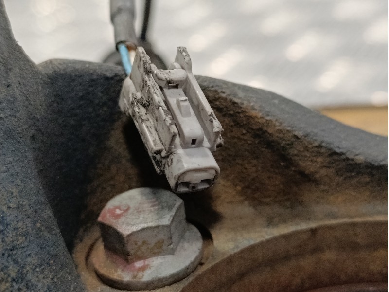 Recambio de mangueta delantera derecha para subaru xv 2.0 cat referencia OEM IAM   