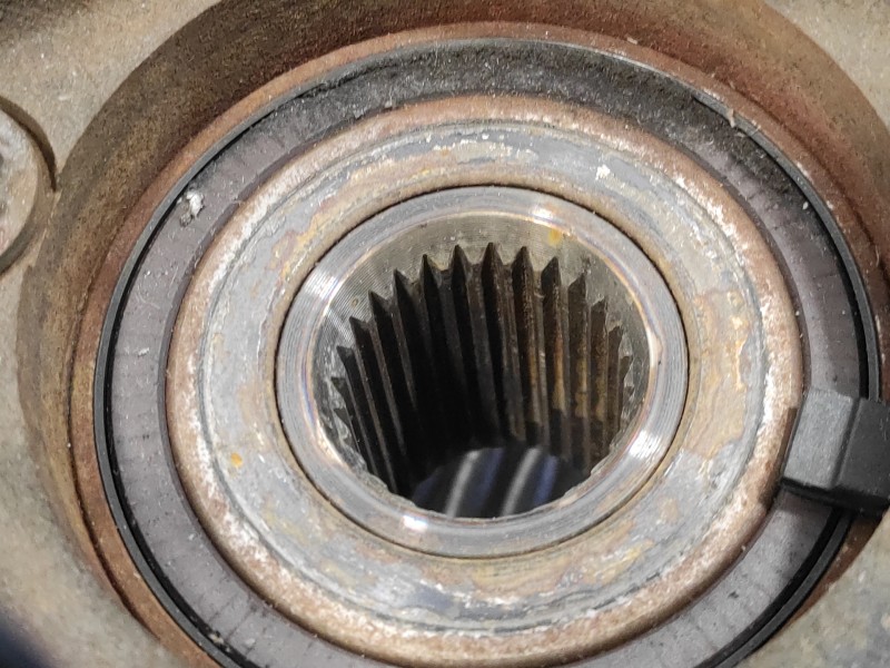 Recambio de mangueta delantera izquierda para subaru xv 2.0 cat referencia OEM IAM   