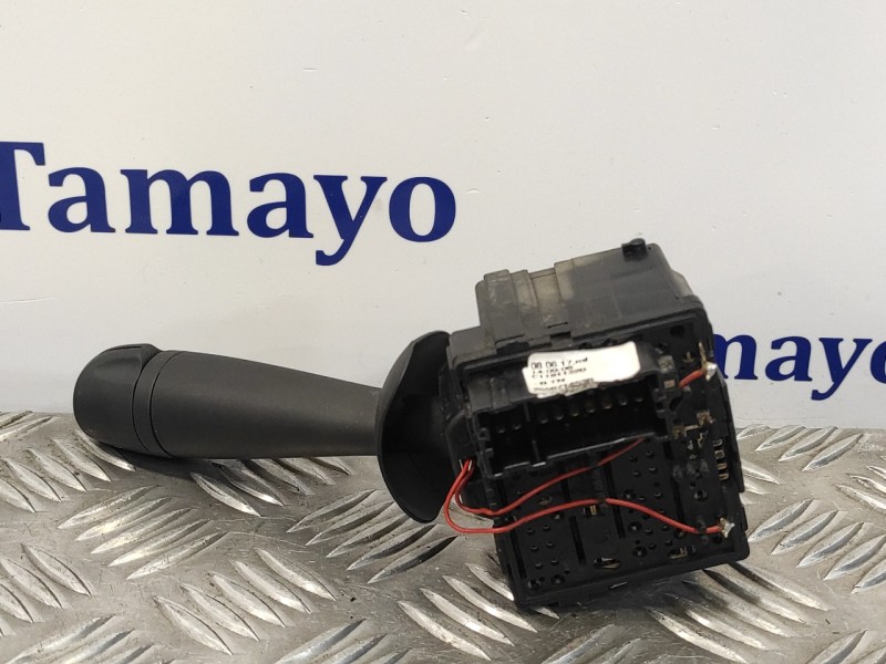 Recambio de mando limpia para dacia lodgy 1.2 16v tce cat referencia OEM IAM E11811220  255671453R