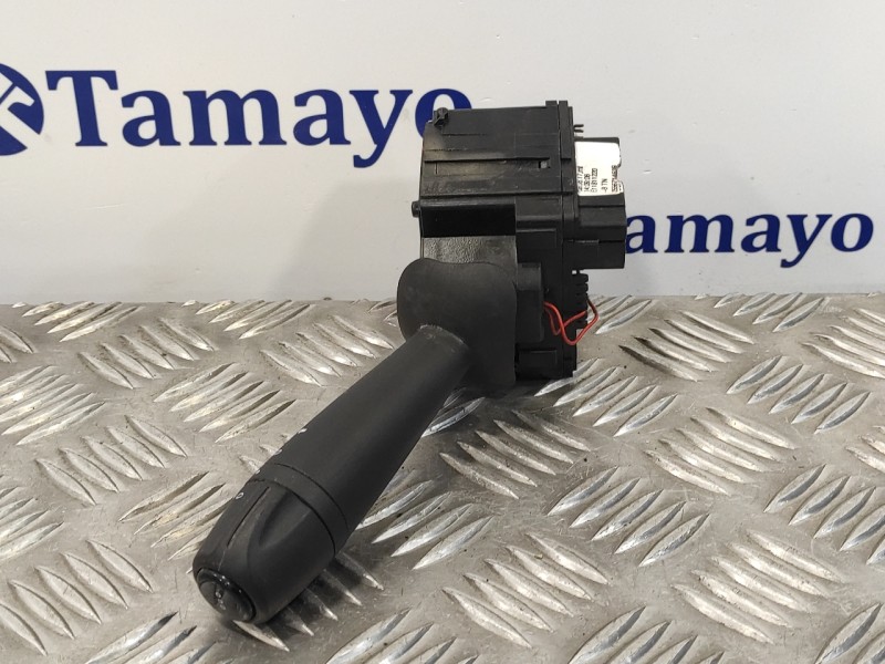 Recambio de mando limpia para dacia lodgy 1.2 16v tce cat referencia OEM IAM E11811220  255671453R