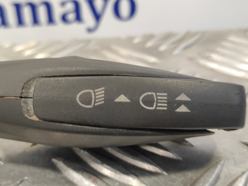 Recambio de mando intermitentes para ford fiesta (cb1) ambiente referencia OEM IAM 8A6T13335CB  EB8FD