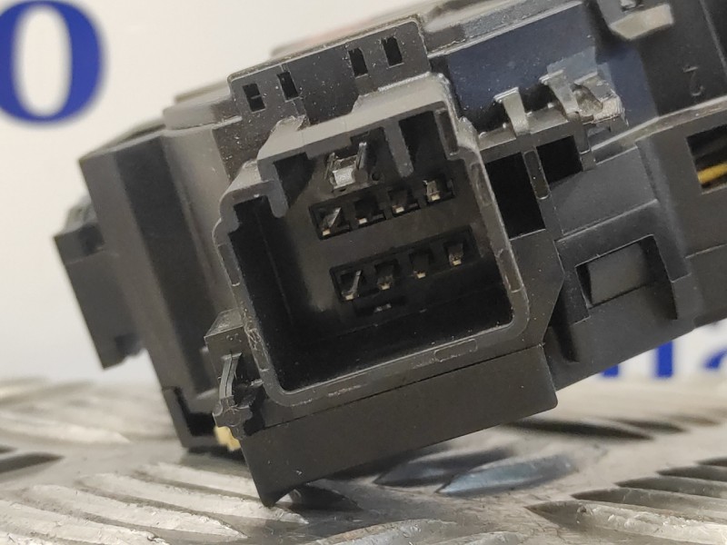 Recambio de mando intermitentes para ford fiesta (cb1) ambiente referencia OEM IAM 8A6T13335CB  EB8FD
