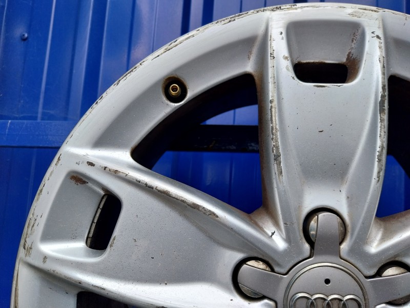 Recambio de llanta para audi a3 (8p) 2.0 tdi referencia OEM IAM 8P0601025BL  