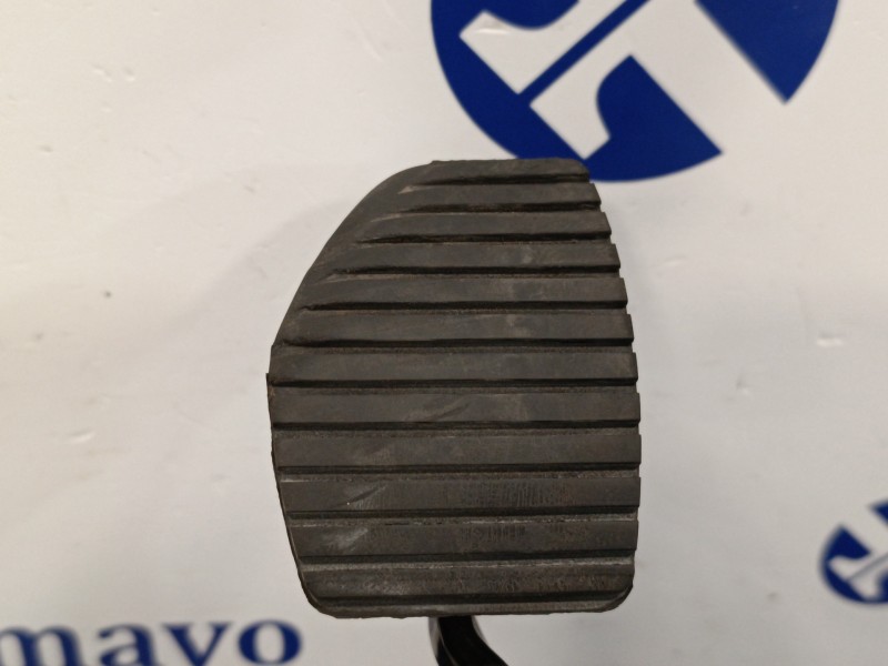 Recambio de pedal freno para peugeot 208 1.2 12v e-vti referencia OEM IAM   