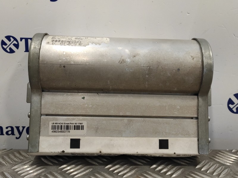 Recambio de airbag delantero derecho para mercedes-benz viano (w639) 2.1 cdi cat referencia OEM IAM 6018115  