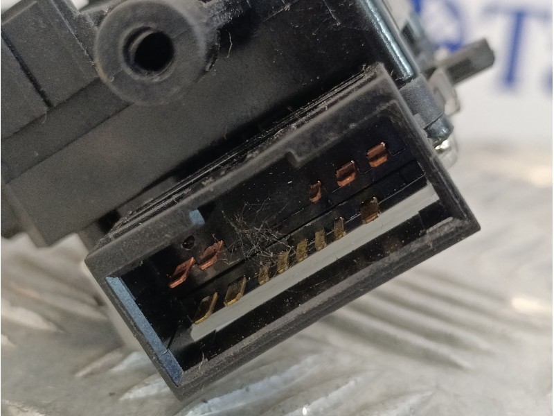 Recambio de mando intermitentes para hyundai santa fe (bm) 2.2 crdi style 4x4 referencia OEM IAM 202004727  202004729