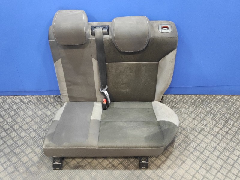 Recambio de juego asientos completo para ford focus lim. (cb8) 1.6 tdci cat referencia OEM IAM   