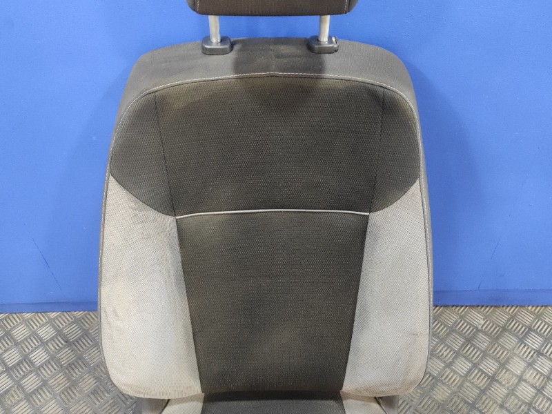 Recambio de juego asientos completo para ford focus lim. (cb8) 1.6 tdci cat referencia OEM IAM   