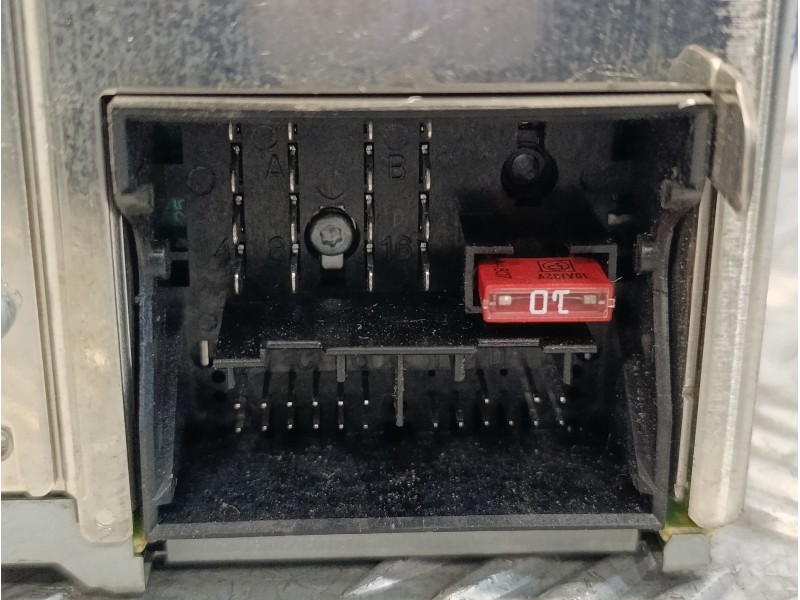 Recambio de sistema audio / radio cd para audi a3 (8p) 2.0 tdi referencia OEM IAM 8P0035186P  7647026380