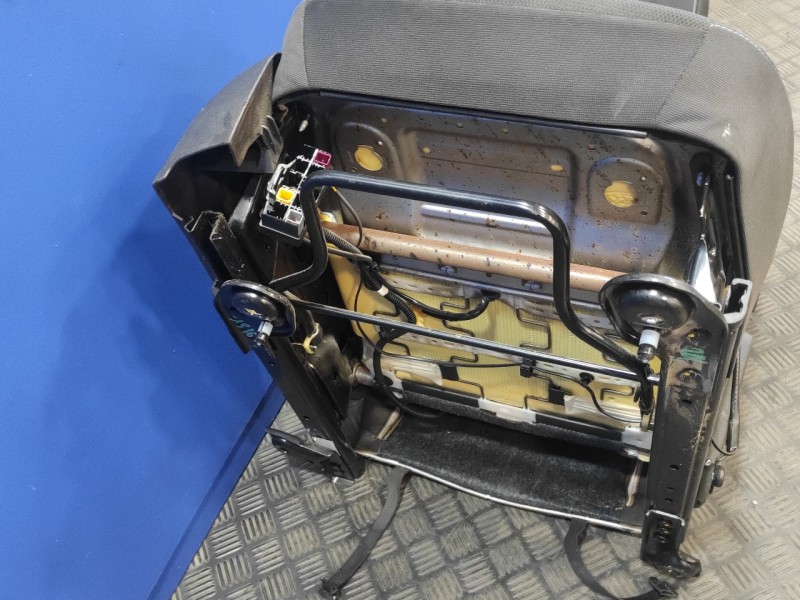 Recambio de juego asientos completo para ford focus lim. (cb8) 1.6 tdci cat referencia OEM IAM   