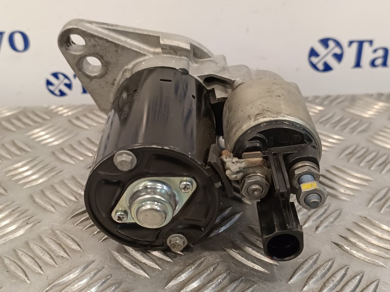 Recambio de motor arranque para skoda yeti 1.2 tsi referencia OEM IAM 0001120410  0AH911023A
