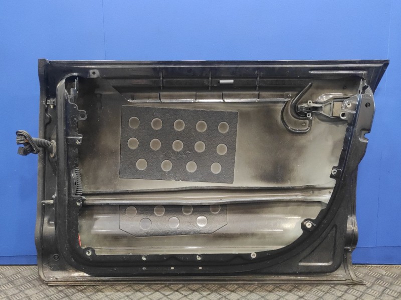 Recambio de puerta delantera derecha para volkswagen touareg (7la) referencia OEM IAM   