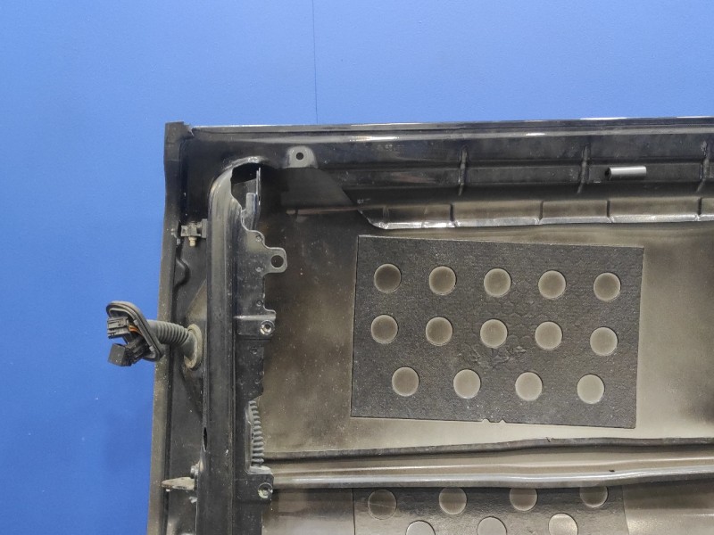 Recambio de puerta delantera derecha para volkswagen touareg (7la) referencia OEM IAM   
