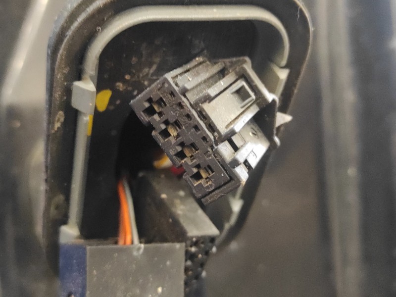 Recambio de puerta delantera derecha para volkswagen touareg (7la) referencia OEM IAM   