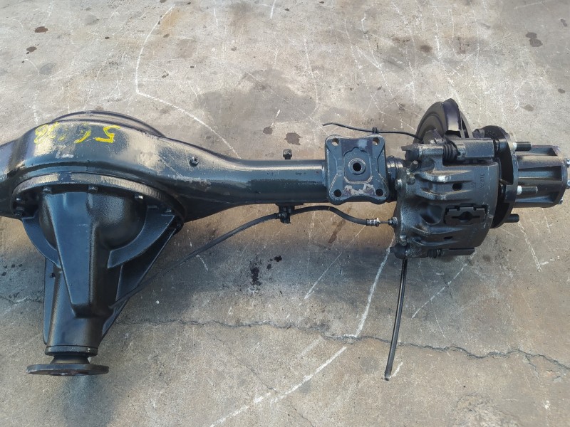 Recambio de puente trasero para nissan atleon 3.0d referencia OEM IAM ZD30  