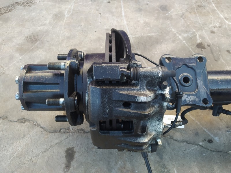 Recambio de puente trasero para nissan atleon 3.0d referencia OEM IAM ZD30  