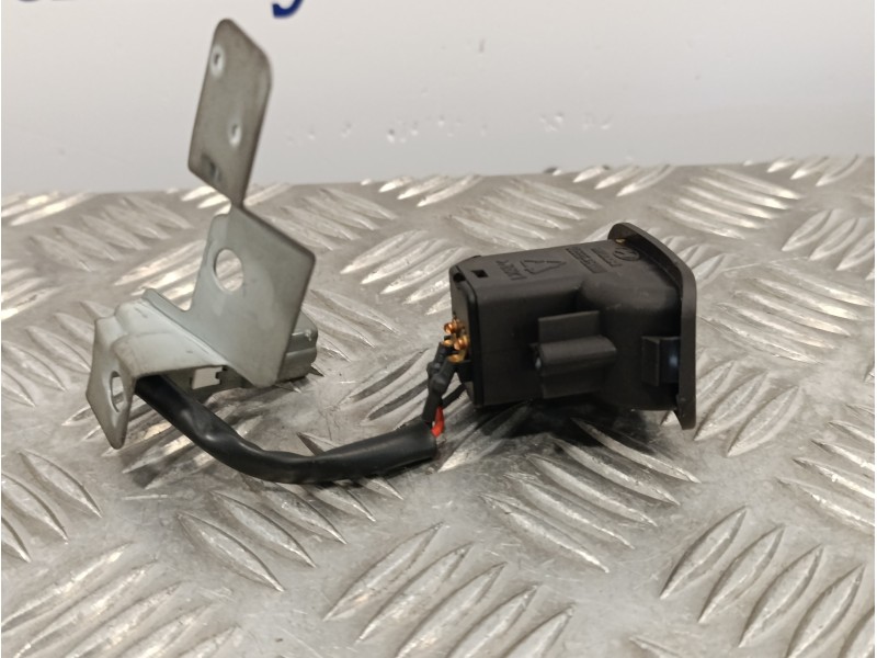 Recambio de interruptor para hyundai santa fe (bm) 2.2 crdi style 4x4 referencia OEM IAM 935552B000  