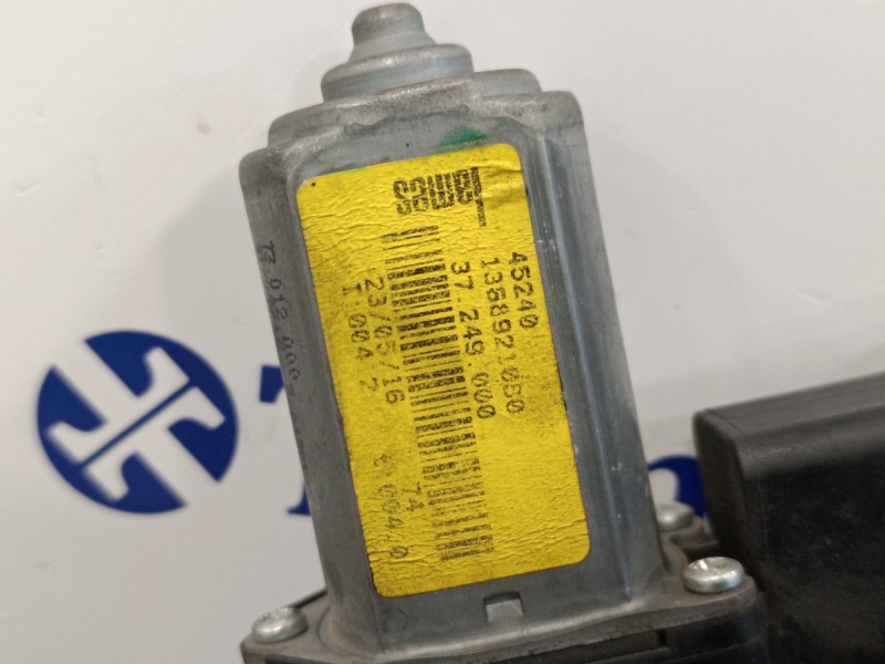 Recambio de elevalunas delantero derecho para peugeot boxer furgón 2.2 hdi fap cat referencia OEM IAM 1368921080  37249000