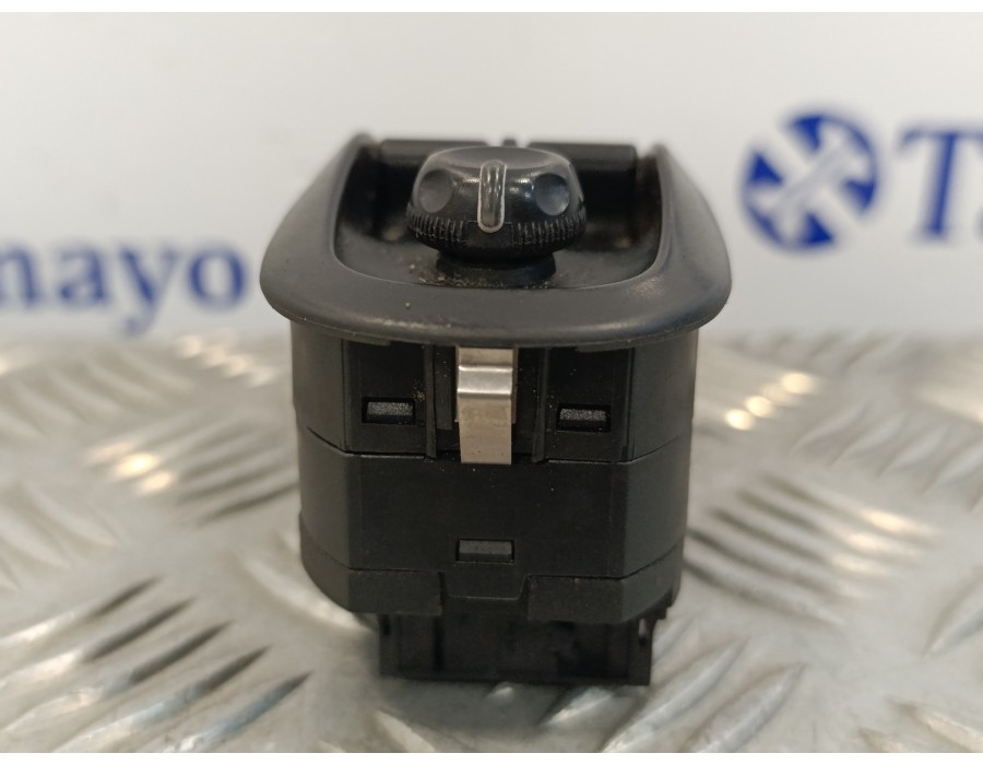 Recambio de mando elevalunas delantero izquierdo para peugeot 206 berlina 1.4 16v cat (kfu / et3j4) referencia OEM IAM   