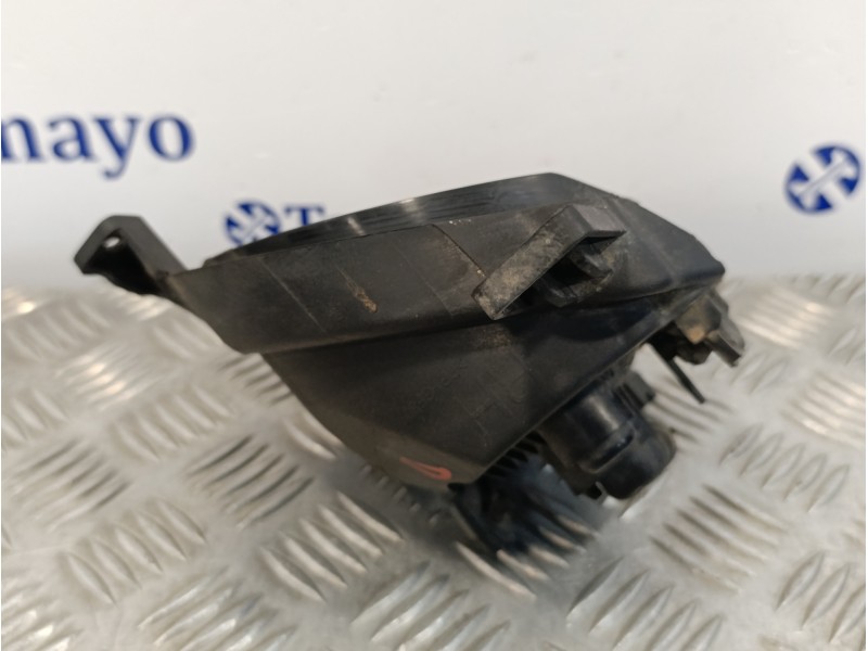 Recambio de faro antiniebla derecho para hyundai santa fe (bm) 2.2 crdi style 4x4 referencia OEM IAM 922022B500  