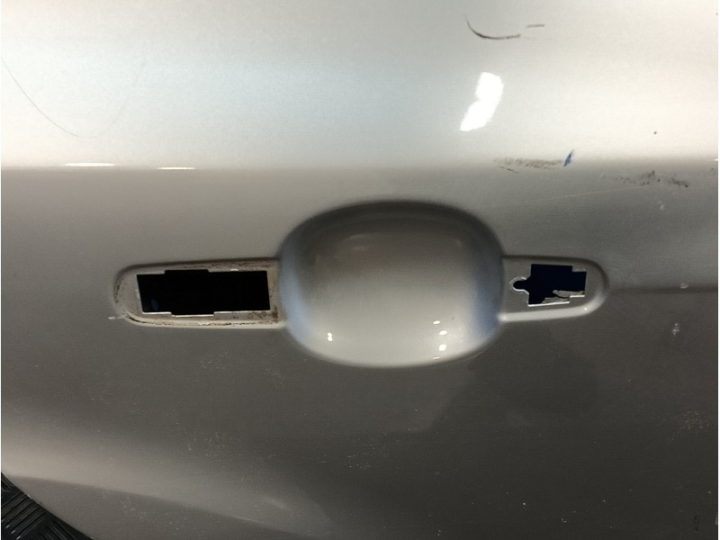 Recambio de puerta trasera derecha para ford focus lim. (cb8) 1.6 tdci cat referencia OEM IAM   