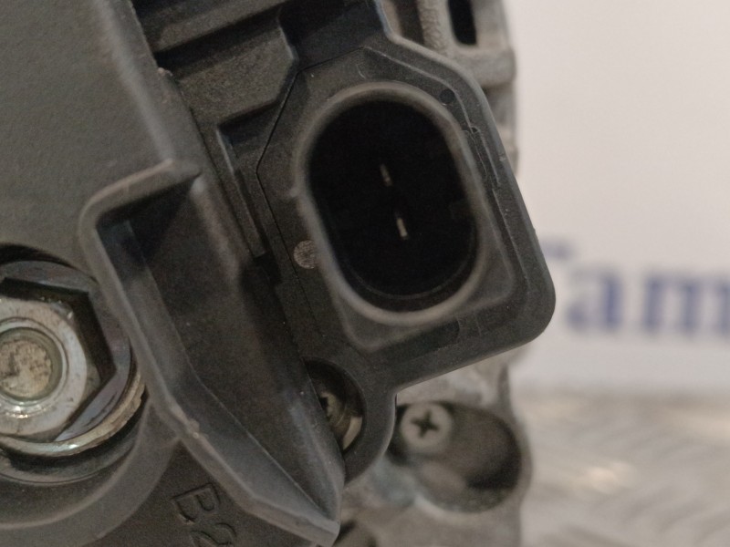 Recambio de alternador para volkswagen crafter caja cerrada 2.0 tdi referencia OEM IAM   