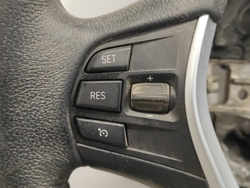 Recambio de volante para bmw serie 3 touring (f31) 2.0 turbodiesel referencia OEM IAM 62560151D  