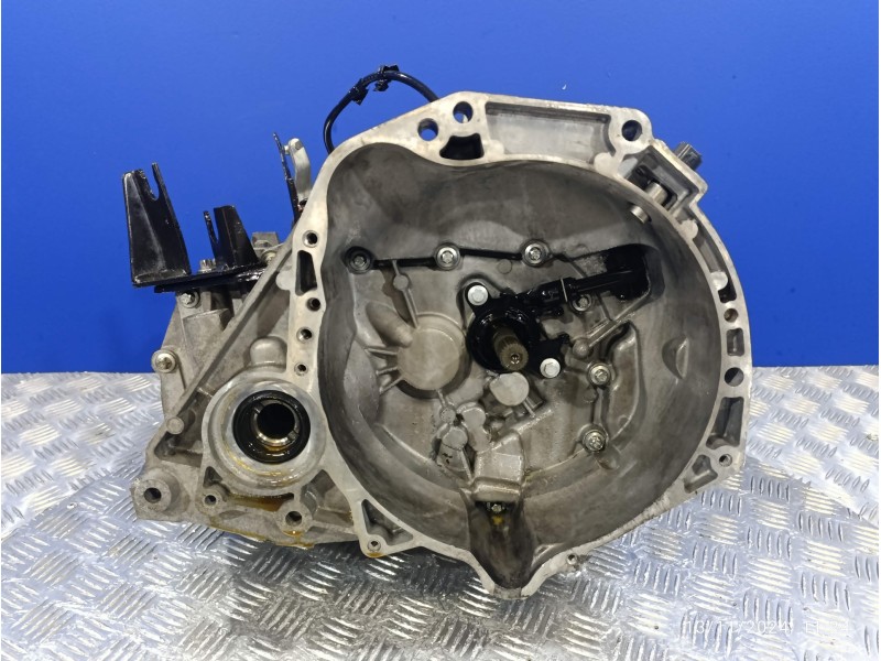 Recambio de caja cambios para nissan micra (k12e) 1.2 cat referencia OEM IAM JH3103  