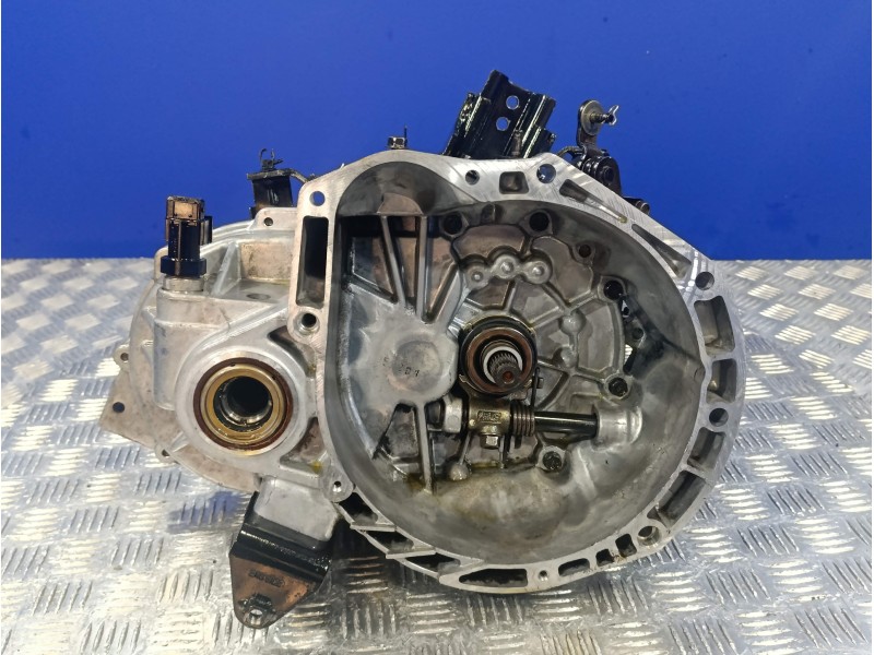 Recambio de caja cambios para kia picanto referencia OEM IAM M51671  
