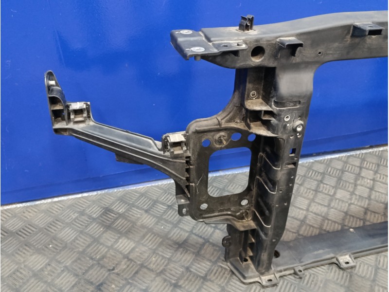 Recambio de panel frontal para hyundai i30 fastback 1.4 tgdi cat referencia OEM IAM   