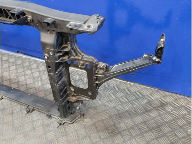 Recambio de panel frontal para hyundai i30 fastback 1.4 tgdi cat referencia OEM IAM   