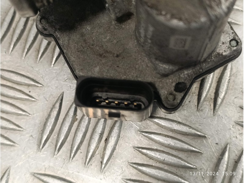 Recambio de caja mariposa para volkswagen t5 transporter (7e) 2.0 tdi referencia OEM IAM 03L128063S  A2C32356700