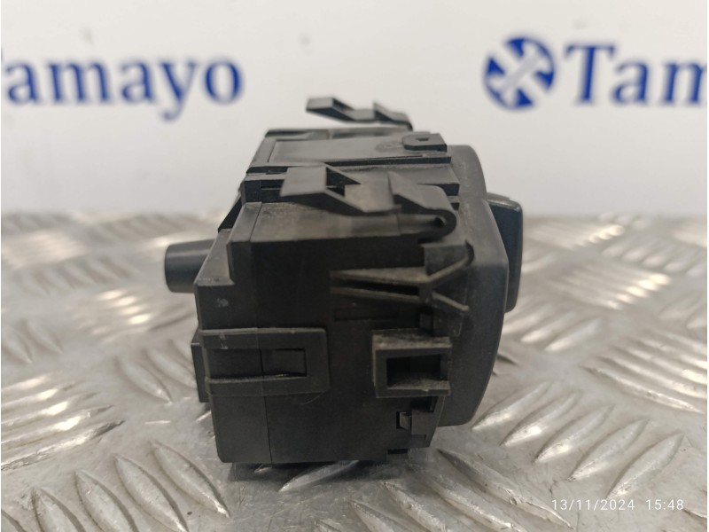 Recambio de mando luces para bmw serie 1 berlina (e81/e87) referencia OEM IAM 693279802  33600202