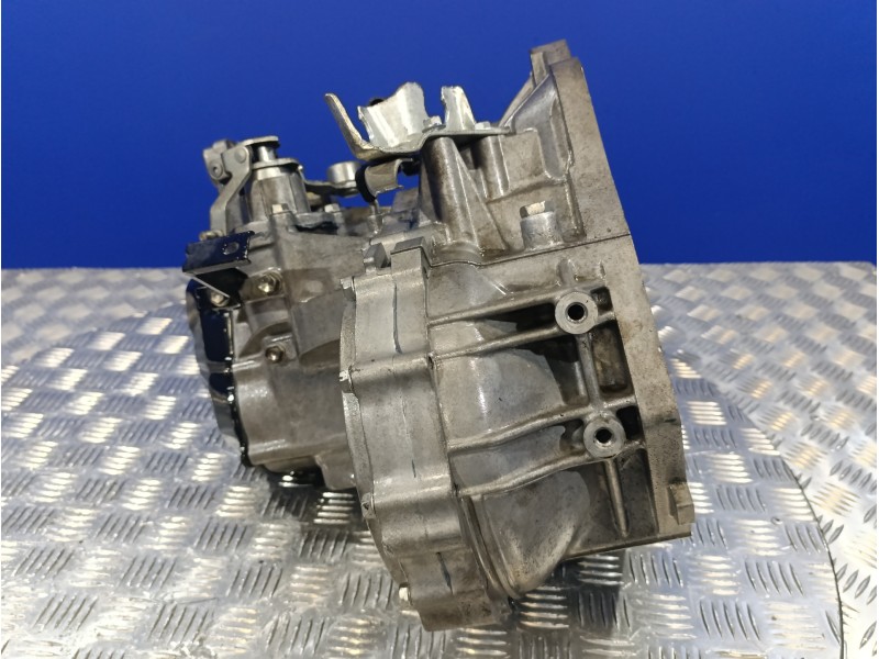 Recambio de caja cambios para suzuki sx4 rw (ey) 1.6 16v cat referencia OEM IAM 79J2  