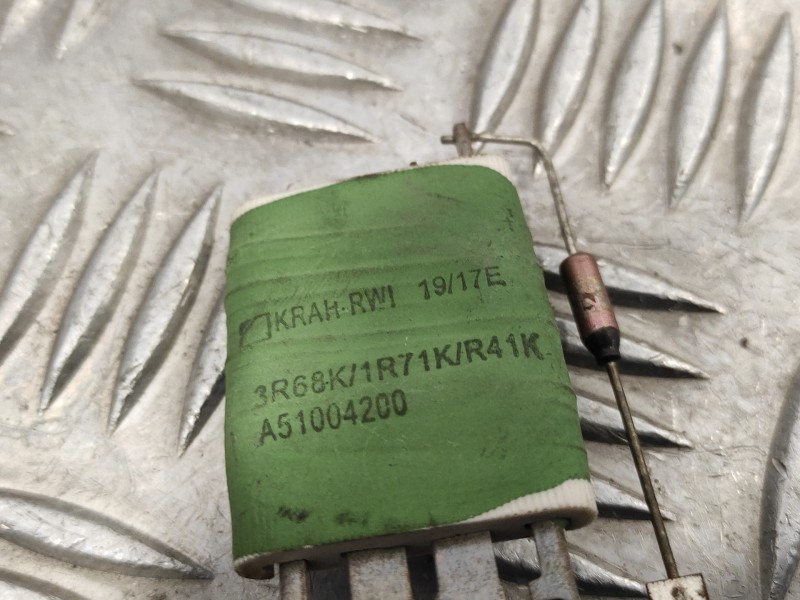 Recambio de resistencia calefaccion para dacia lodgy 1.2 16v tce cat referencia OEM IAM A51004200  