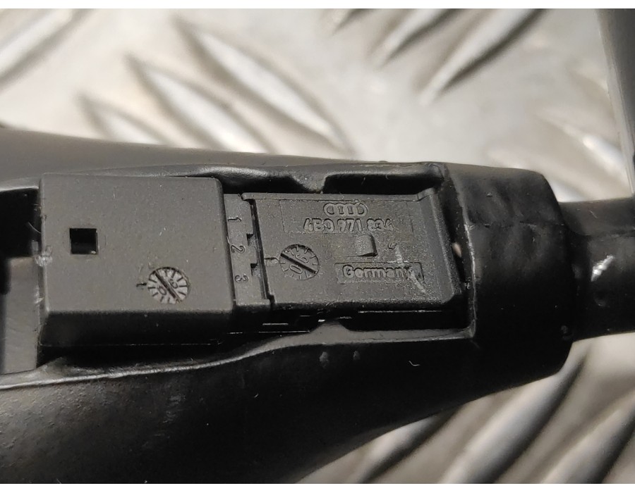 Recambio de espejo interior para volkswagen golf v berlina (1k1) 1.4 16v tsi referencia OEM IAM 4B0971834  