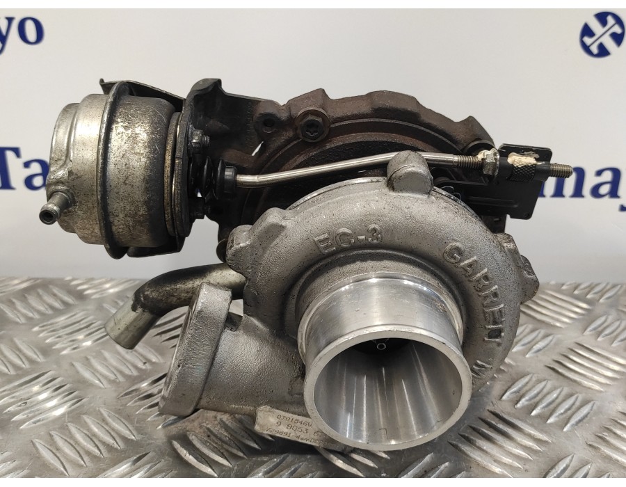 Recambio de turbocompresor para opel astra j lim. 4türig 1.7 16v cdti referencia OEM IAM 98053674  7795914
