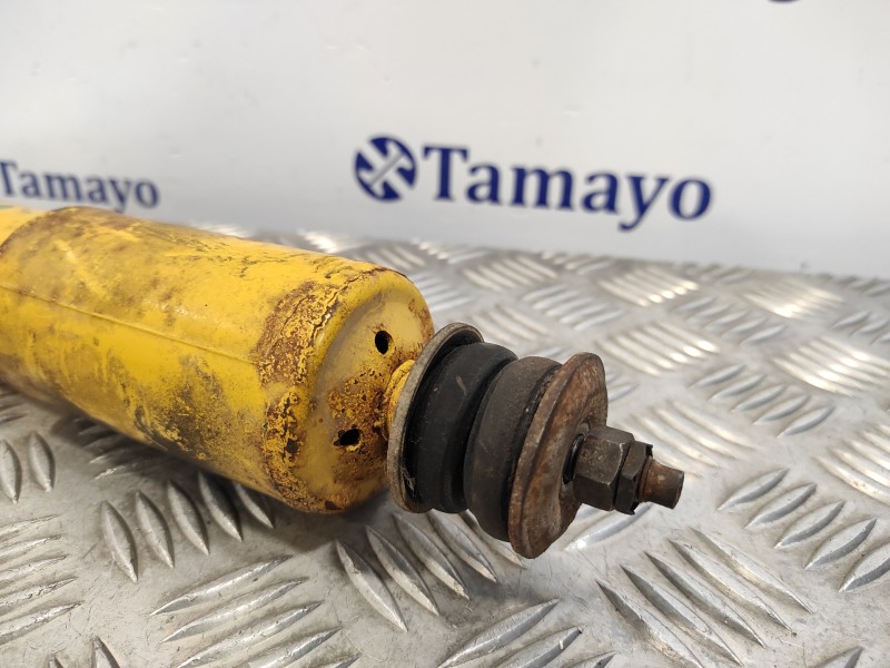 Recambio de amortiguador delantero para mitsubishi montero (l040) 2.5 turbodiesel referencia OEM IAM   