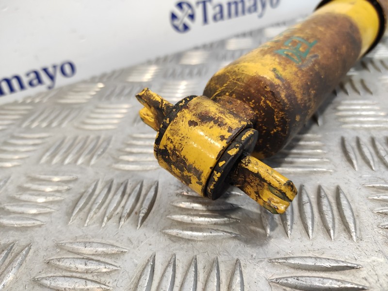 Recambio de amortiguador delantero para mitsubishi montero (l040) 2.5 turbodiesel referencia OEM IAM   