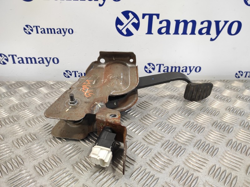 Recambio de pedal freno para dacia lodgy 1.2 16v tce cat referencia OEM IAM   