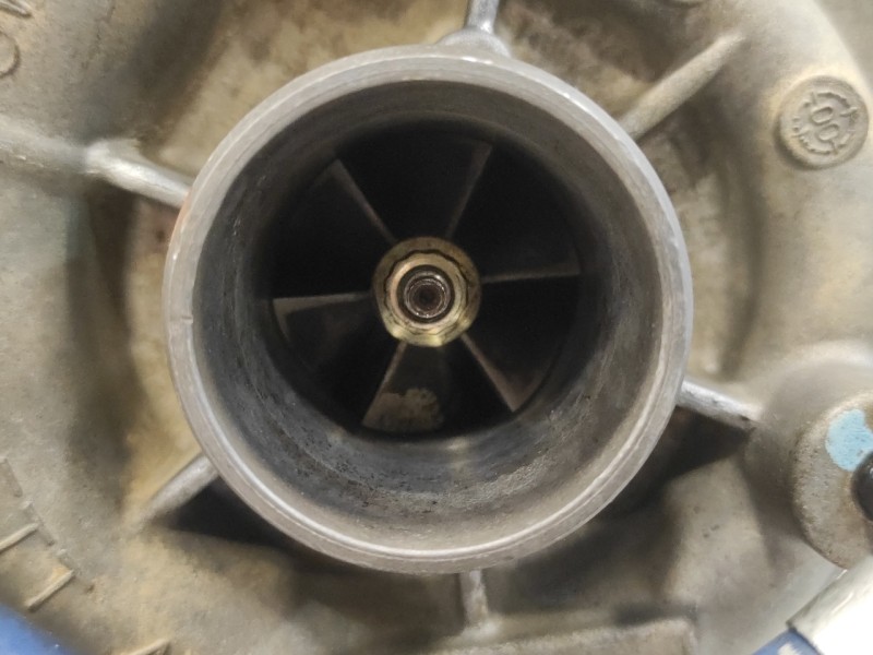 Recambio de turbocompresor para peugeot partner (s2) 2.0 hdi cat referencia OEM IAM 7069772  9633382380