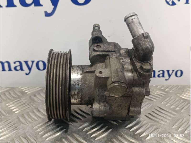 Recambio de bomba servodireccion para volkswagen t5 transporter (7e) 2.0 tdi referencia OEM IAM 7E0422154E  B4911041703