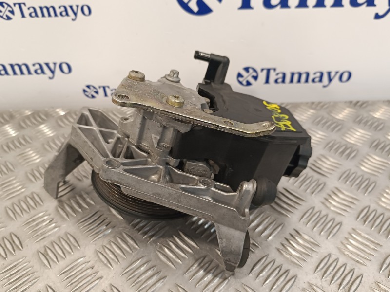 Recambio de bomba servodireccion para mercedes-benz clase c (w203) sportcoupe c 180 (203.735) referencia OEM IAM   