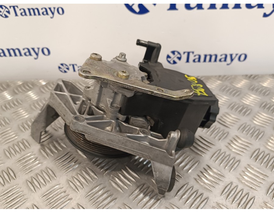 Recambio de bomba servodireccion para mercedes-benz clase c (w203) sportcoupe c 180 (203.735) referencia OEM IAM   