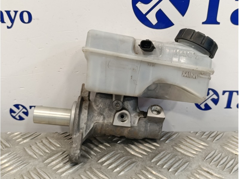 Recambio de bomba freno para dacia lodgy 1.2 16v tce cat referencia OEM IAM 1070529S01  460915125R