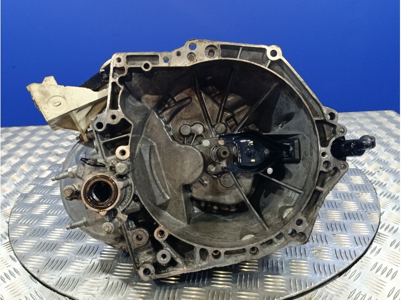 Recambio de caja cambios para citroën c4 coupe 1.6 16v hdi referencia OEM IAM 20DM75  