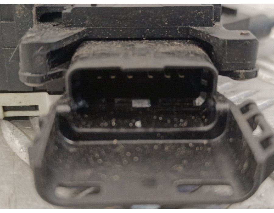 Recambio de cerradura puerta delantera derecha para citroën c4 grand picasso 2.0 hdi fap cat (rhr / dw10bted4) referencia OEM IA
