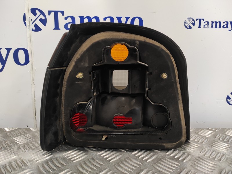 Recambio de piloto trasero derecho para volkswagen golf iii berlina (1h1) 1.9 diesel referencia OEM IAM 1H6945112  