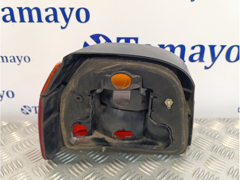 Recambio de piloto trasero derecho para volkswagen golf iii berlina (1h1) 1.6 referencia OEM IAM   