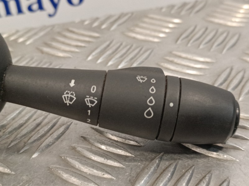 Recambio de mando limpia para renault trafic furgón 1.6 dci diesel referencia OEM IAM 255670610R  E10745573